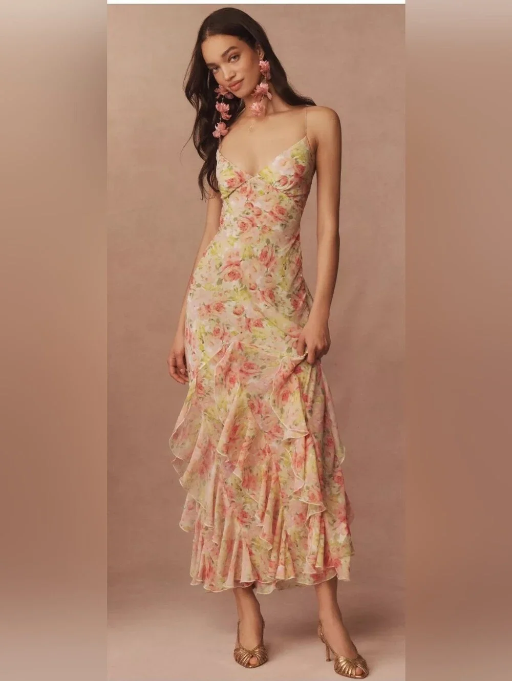 elea maxi dress - Peach this dress beautifully enhances the silhouette while providing comfort and style For Love and Lemons Elea